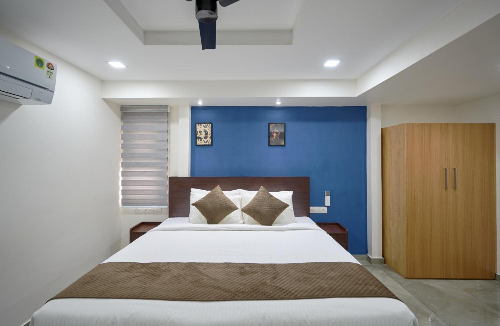 Reach Inn Kochi Exterior foto